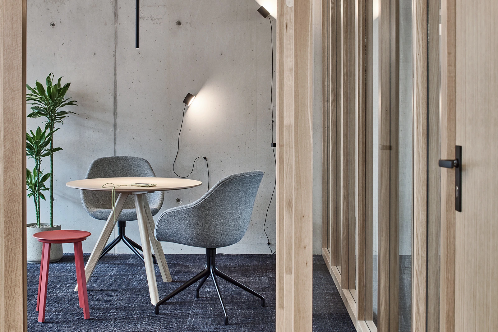 Elegante Collaboration Area